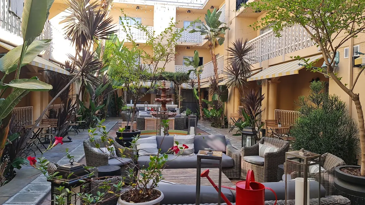 Hollywood Hotel — sauna and spa facilities