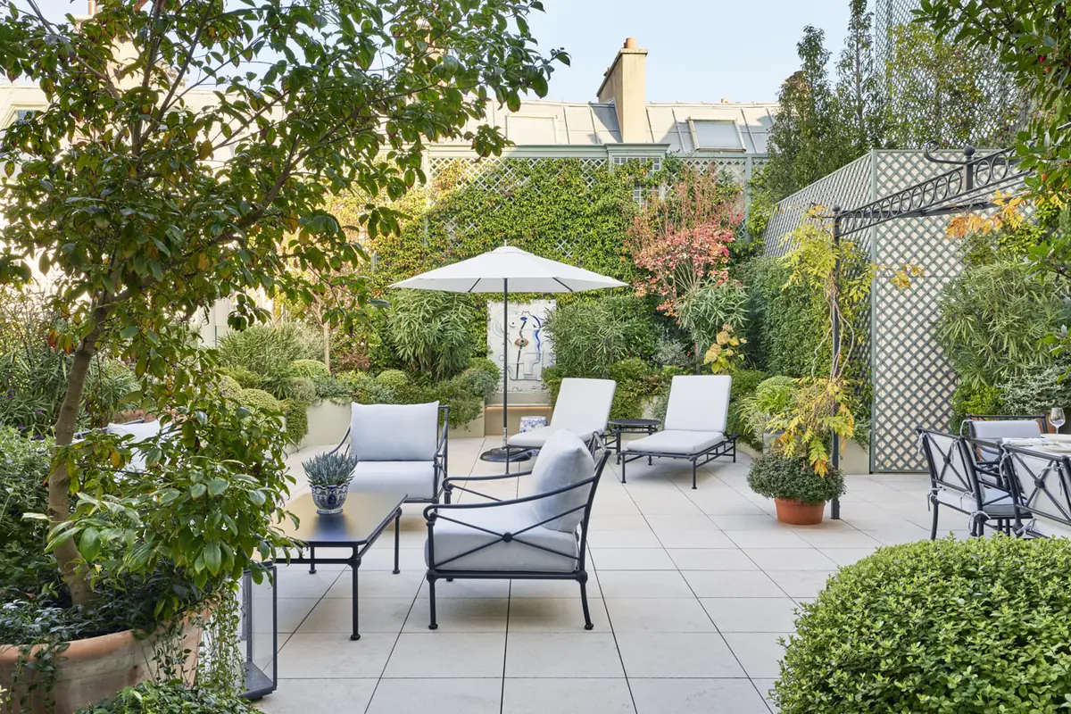Le Bristol Paris — sauna and spa facilities