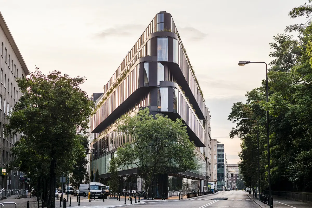 Nobu Hotel Warsaw — sauna and spa facilities