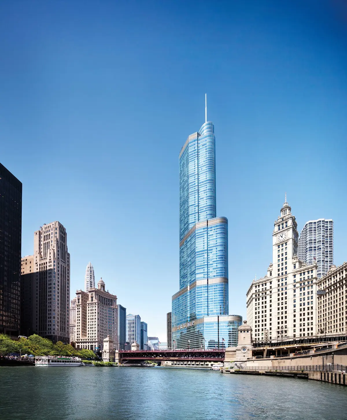 Trump International Hotel & Tower Chicago — sauna and spa facilities